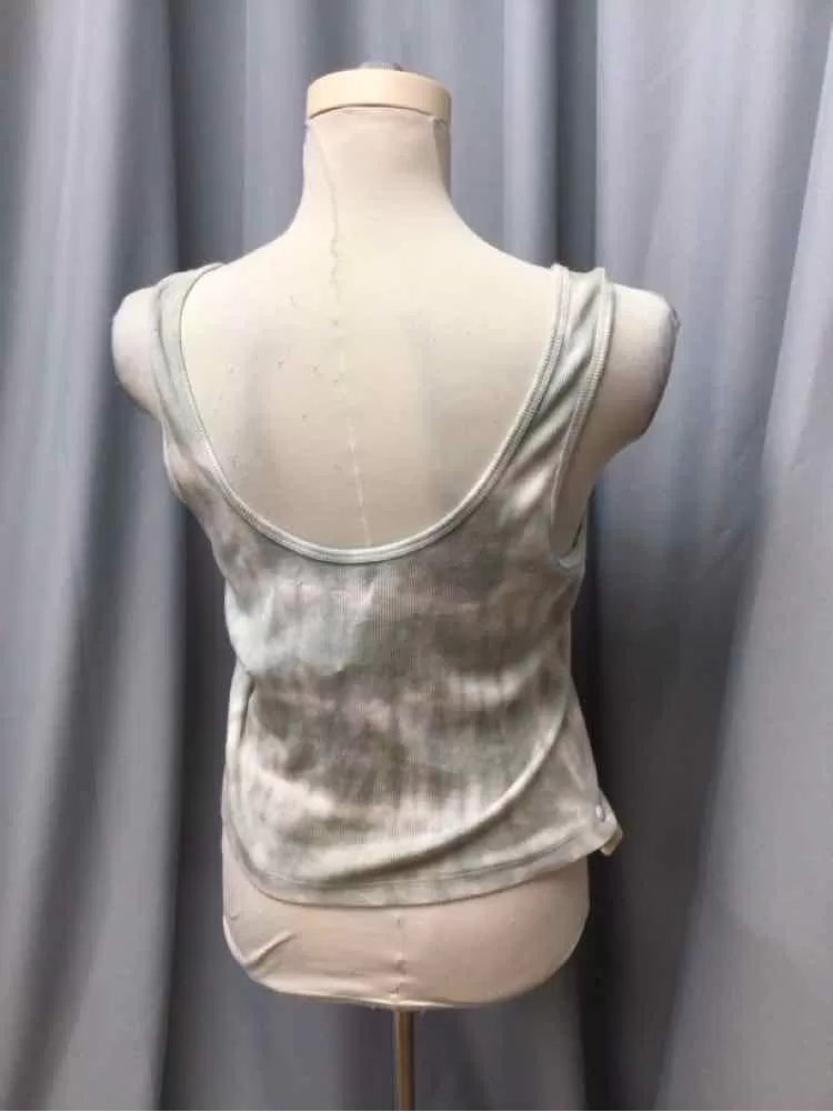 ABERCROMBIE & FITCH SIZE LARGE Ladies TOP