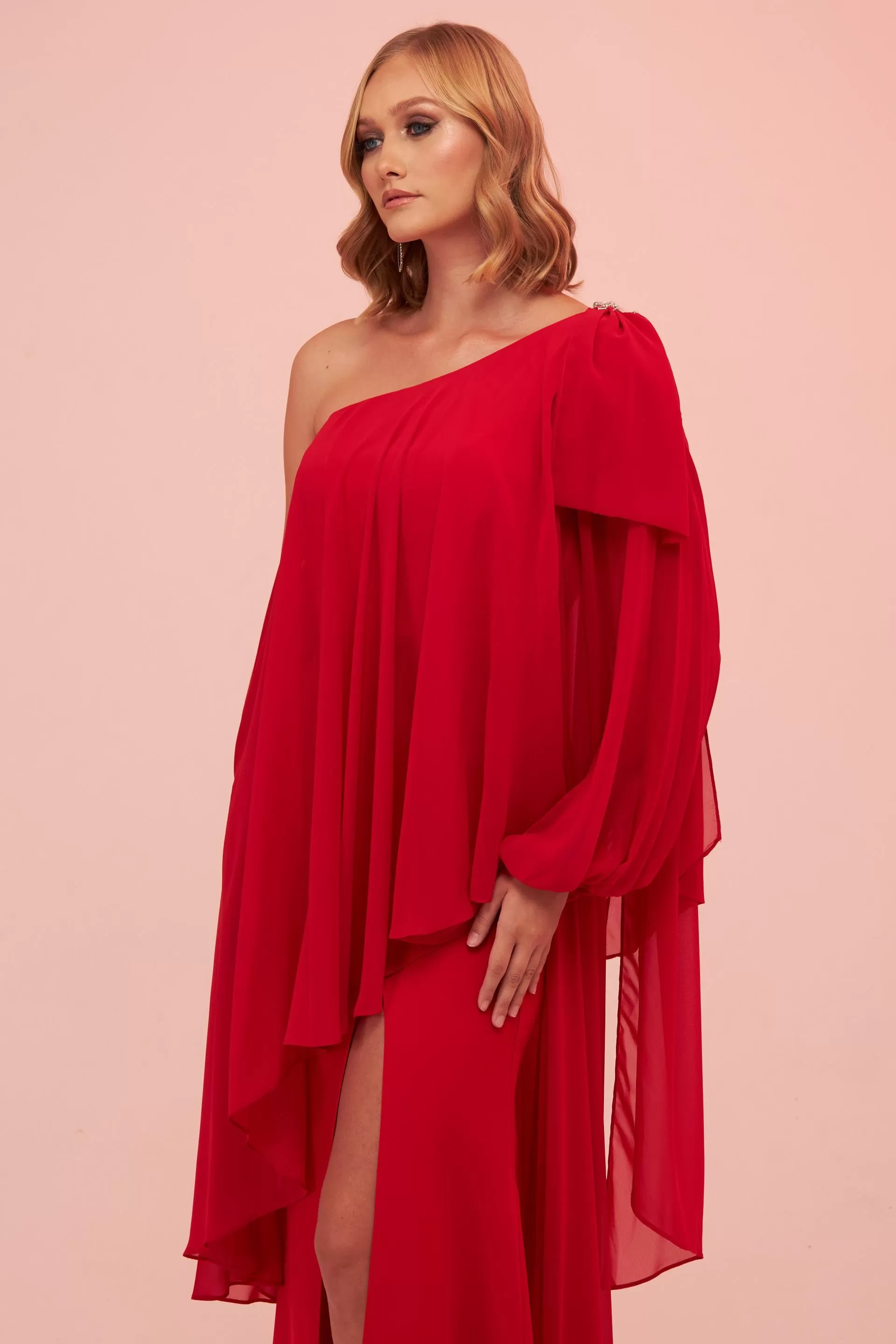 Angelino Red Single Sleeve Slit Plus Size Chiffon Evening Dress