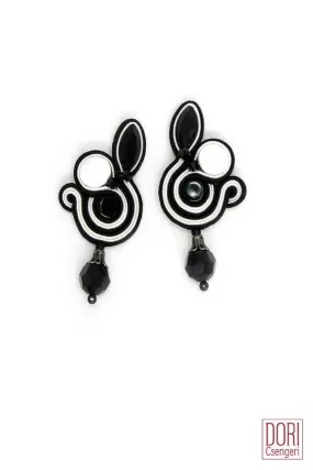 Black & White Elegant Earrings