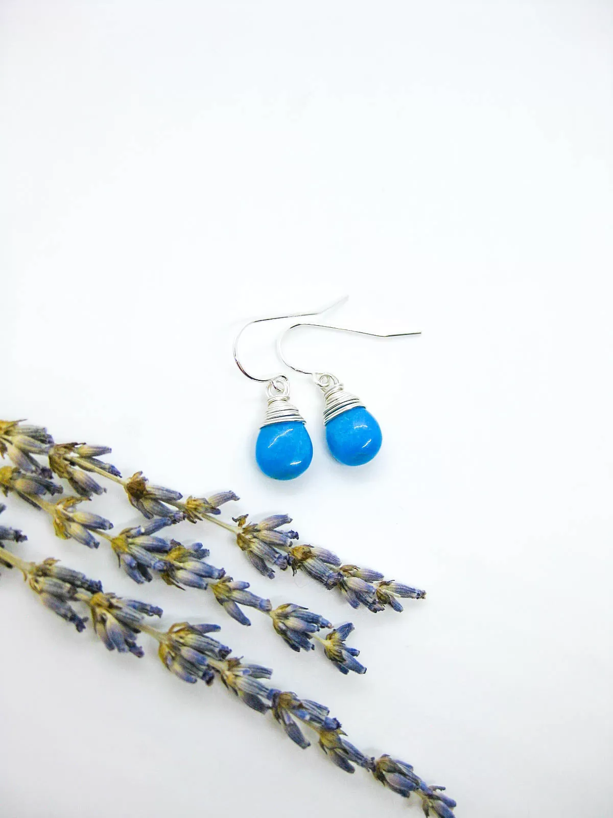 Chamomile: Blue Turquoise Earrings - e746