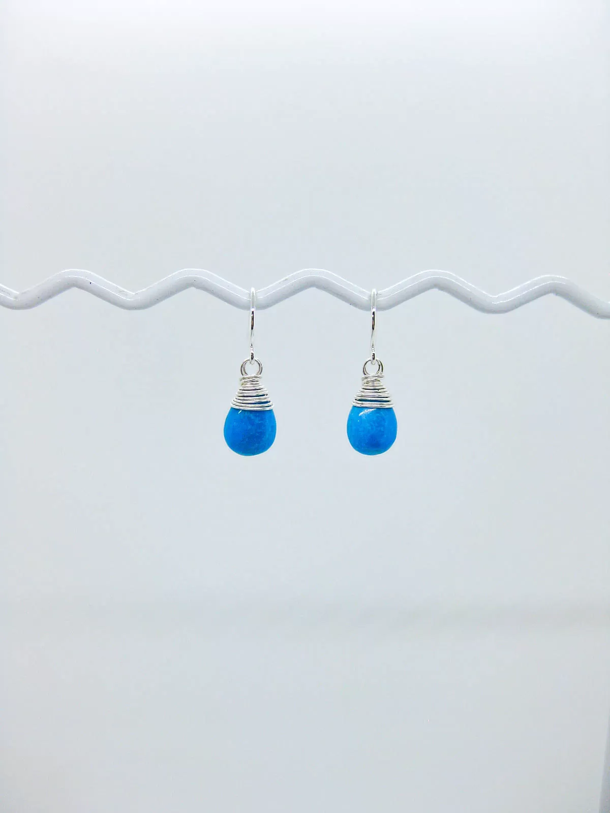 Chamomile: Blue Turquoise Earrings - e746