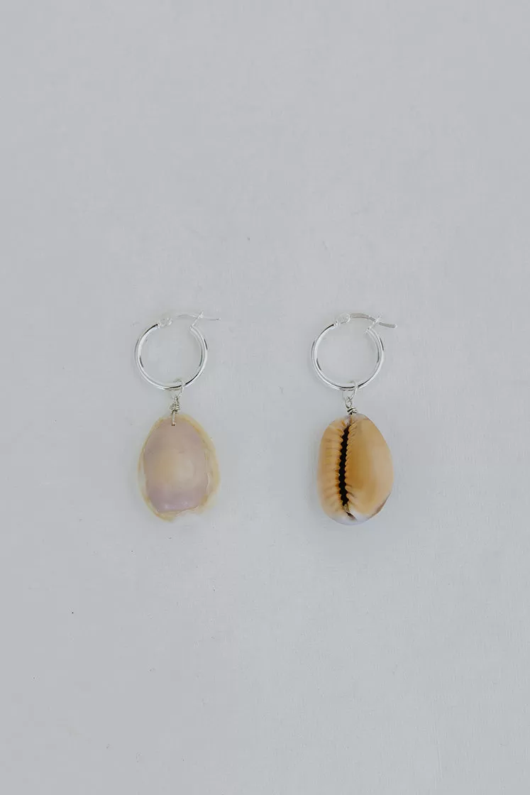 Clasp Hoop Earrings - Cowrie Shell