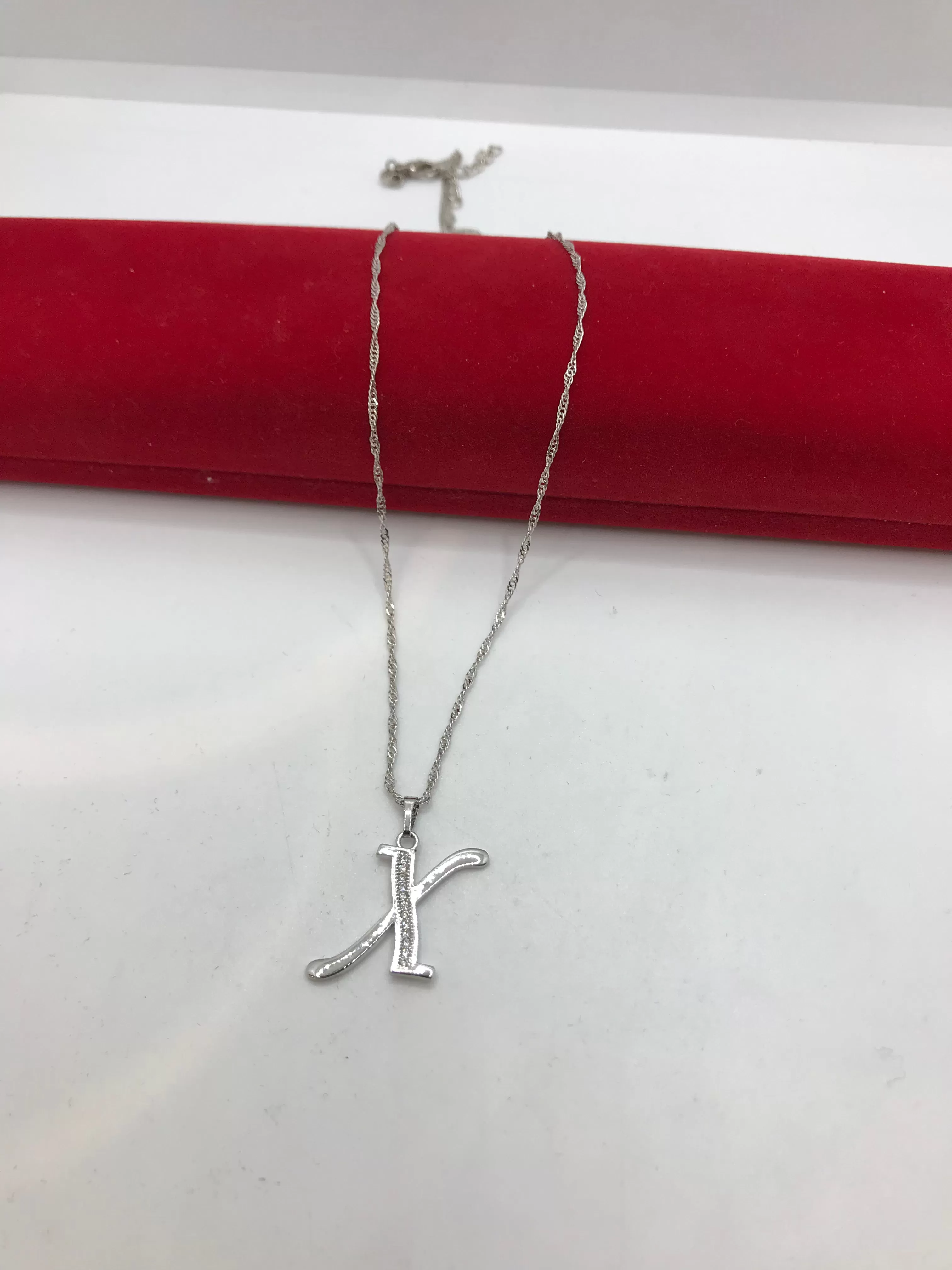 Intial/Letter necklace