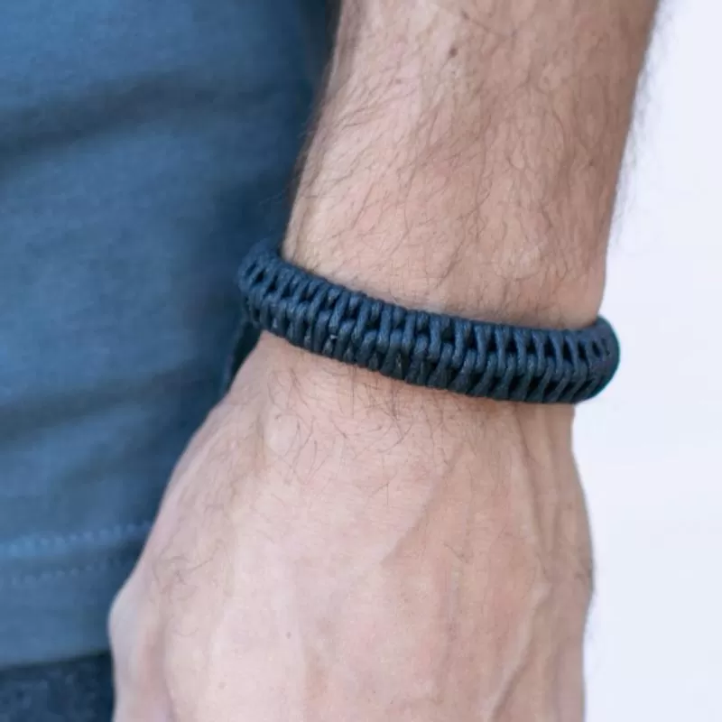 It's a Plain Shame Black Man Bracelet