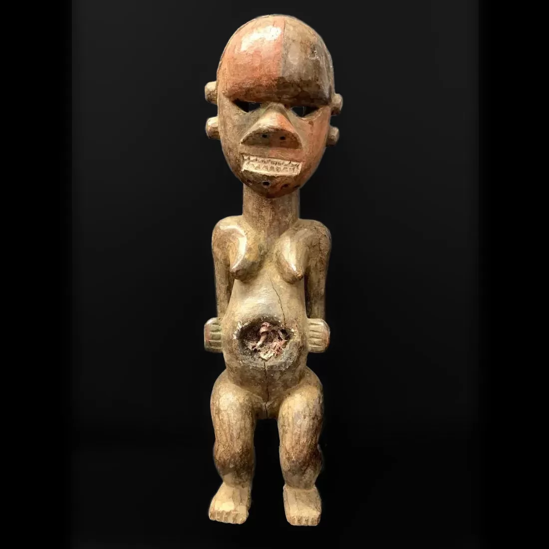 Salampasu Female Guardian Figure / Nkisi, DRC / Angola #106