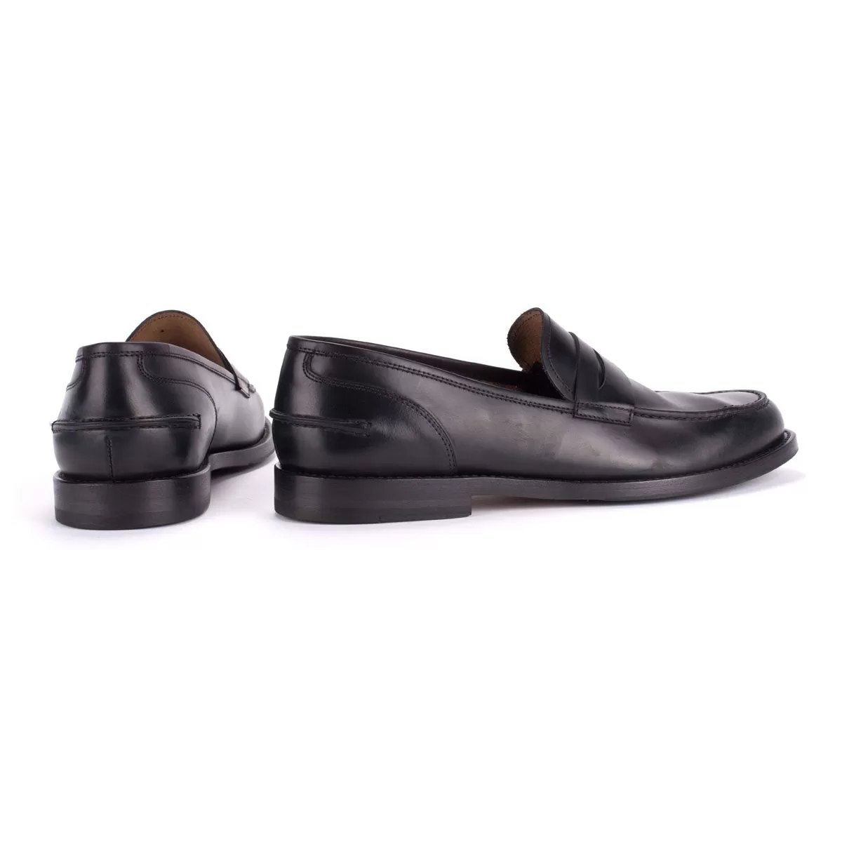 ZEN 57020<br>Black loafer